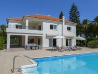 Pervolia Nirides Seaside Mansion 7 - Chambres d'hôtes Larnaca