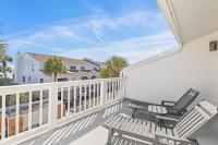 Beach Club Villa 27 - Oceanview Walkout by Beach and Pool - B&B Isle of Palms