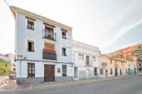 Luz del Faro, apartment in historic townhouse with sea view - by OYOOSTAYS - Ferienwohnung Villajoyosa
