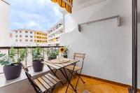 Cosy Apartment in Los Cristianos 5min to the ocean - Chambres d’hôtes Los Cristianos