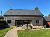 Meadow View House at Pudleston Court - B&B Docklow