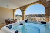 Oakville, Valley Views, Private Heated Jacuzzi by Haven & Keys Malta - B&B Xagħra