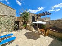 Kleanthis House - B&B Tochni