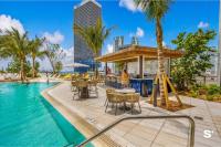 44th-Floor Luxury Condo - Bayfront Views, Pool - B&B Miami