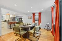 Stylish Stoneham Getaway Playground Game Room - Chambres d’hôtes Stoneham