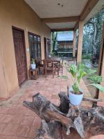 Benny's home stay - B&B Pīrmed