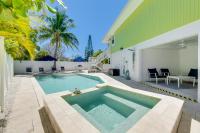 Salty Margarita by SeaBreeze Vacation - Bed and Breakfast Anna Maria