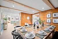 10min to NRG | Hot tub | Sauna | Firepit | 4br 3ba - Chambres d’hôtes Oak Hill