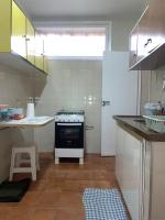 Apartamento 3 dormitórios pertinho do calçadao da praia - Chambres d’hôtes Guarujá