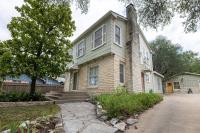 Apartment with Garden View