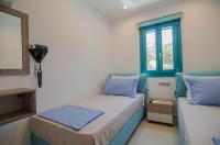 One-Bedroom Apartment with Balcony