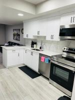 Modern 2-bed 1-bath Suite - Chambres d’hôtes Calgary