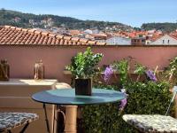 Hoibai Raiña, A un paso de la playa y del casco antiguo - B&B Baiona