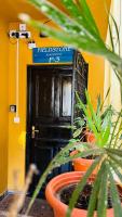 Cozy Corner - Tropical 2BHK pool pad - B&B Varca