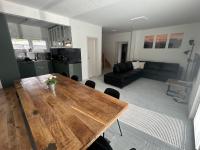 Holiday Home Prague Šeberov - B&B Prague