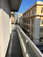 Charming Flat with Traditional & Elegant Style - B&B Piraeus