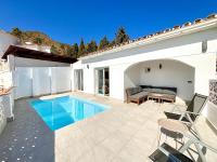 Maison charmante avec piscine privée - B&B Tormaleo