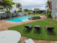 Umhlanga 6 sleeper apartment with seaviews and pool - B&B Durban