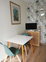 Nîmes les pins studio parking privé extérieur - B&B Nîmes