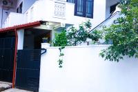 Jayawaruna Residence - Ferienwohnung Weligama