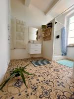 Standard Double Room with Shared Bathroom