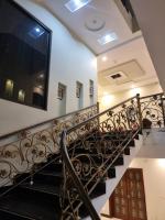 Elegance Abounds - Bed and Breakfast Qila Malla Singh