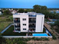 Doris Apartment - Ferienwohnung Nin