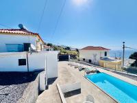 Maria Cottage with Sea View - B&B Estreito da Calheta