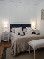 BIENVENIDOS a CASA PINO CENTRO - Bed and Breakfast Logroño