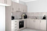 Bright Detached Single Room - Near Top Ryde City Shared Amenities - B&B Sydney