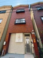 Osaka castle park station 大阪城公園駅京橋駅徒歩10分心斎橋梅田関西空港京都奈良へ直通USJ6到10人宿泊可能 - B&B Wada