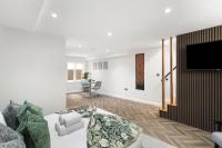 Luxury Studio Stratford London near Train station - B&B London