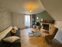 La Maison D'isaure 6 personnes Parthenay centre - B&B Parthenay