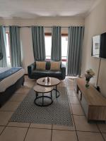 Tevin Nest 3 - B&B Centane