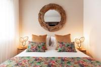 Studio Apartment with One Double Bed