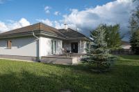 Bungalov u řeky a lesa - B&B Planá nad Lužnicí