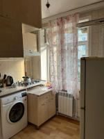 Gəncədə 2 otaqlı təmirli və əşyalı mənzil - Chambres d’hôtes Gandja