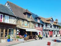 Maison cosy à 2 pas du port et de la plage - B&B Dives-sur-Mer