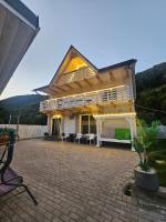 Casa Denis & Kevin - B&B Petrila