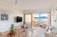 Le Cannes Beach 496 - Vue mer 180 piscine & plage - B&B Cannes