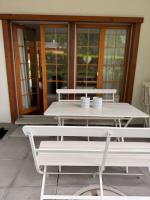 Alpine Haven Chalet II - B&B Iseltwald
