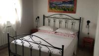 Standard Doppel- oder Zweibettzimmer mit Gartenblick