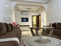 apparemment GOLF 01 - B&B Tánger