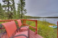 Lakefront Bliss! Ultimate Soldotna Retreat w/ Deck - B&B Soldotna