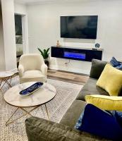22G 2BR 2BA City Condo in Downtown Atlanta - B&B Atlanta