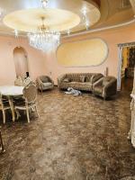 HOUSE OF JOY, Lux Apartment, royal design and furnishings, Bedrooms 3, Hot tub, the great hall, treadmill exercise machine - B&B Ereván