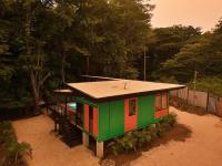 Jungle Container Private Pool 8 Min Avellanas - B&B Tamarindo