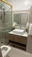 Unit 1111 Cozy New Penthouse with free WIFI, swimming pool, gym, fully air condition - Chambres d'hôtes Cagayán de Oro