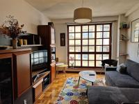 Instituto 28 - B&B Gijón