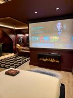 Luxury Love Room - Balneo - Cinema - Chambres d’hôtes Grasse